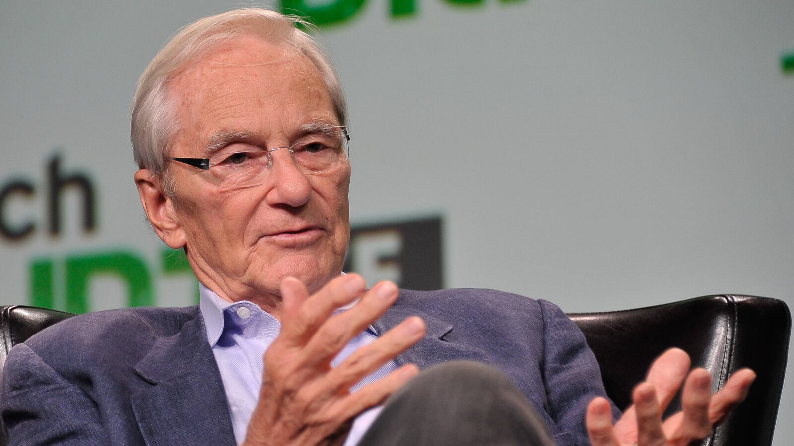 cheats/2014/01/30/wsj-board-defends-nazi-comparison/140130-wsj-nazis-cheat_mqezam