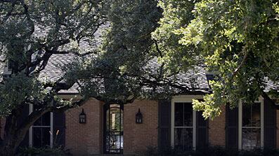 cheats/2009/05/27/bushrsquos-new-home/bush-new-home_k8zrle