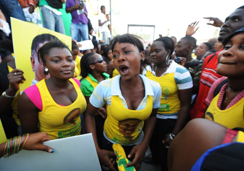 galleries/2010/11/27/haiti-elections/haiti-elections-2_y8glp7