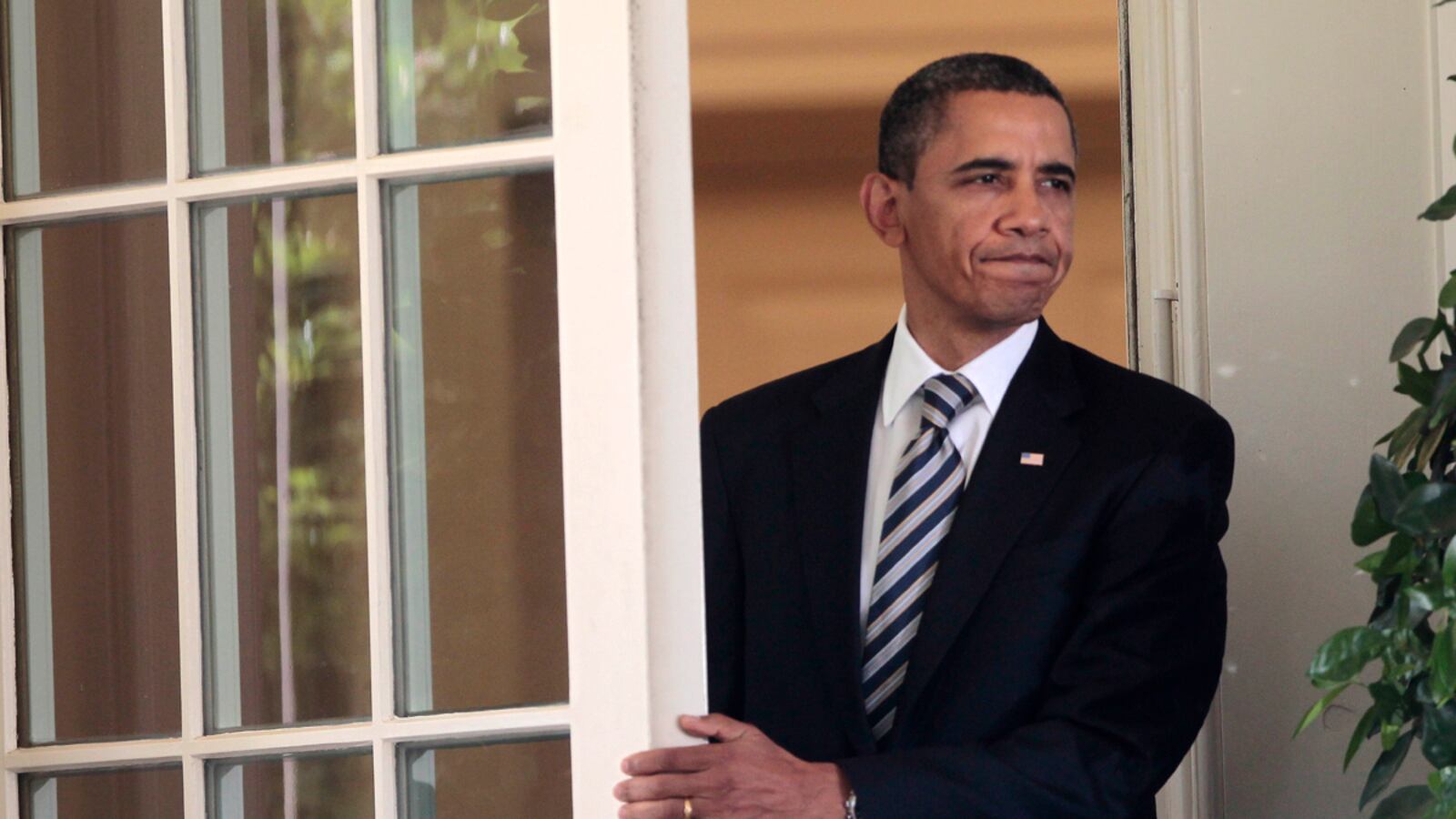 cheats/2011/08/02/obama-turns-attention-to-jobs/obama-debt-ceiling-cheat_pu1wea