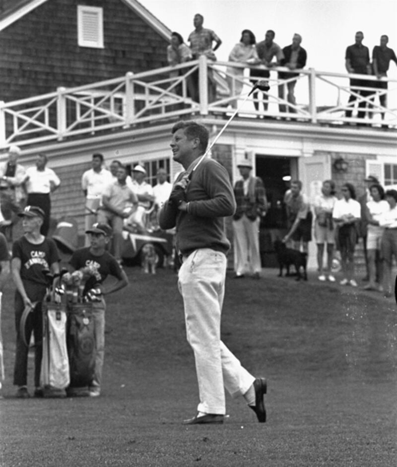 galleries/2011/06/20/presidential-golfing-style/jfk-kennedy-golf-fashion_tgof9o