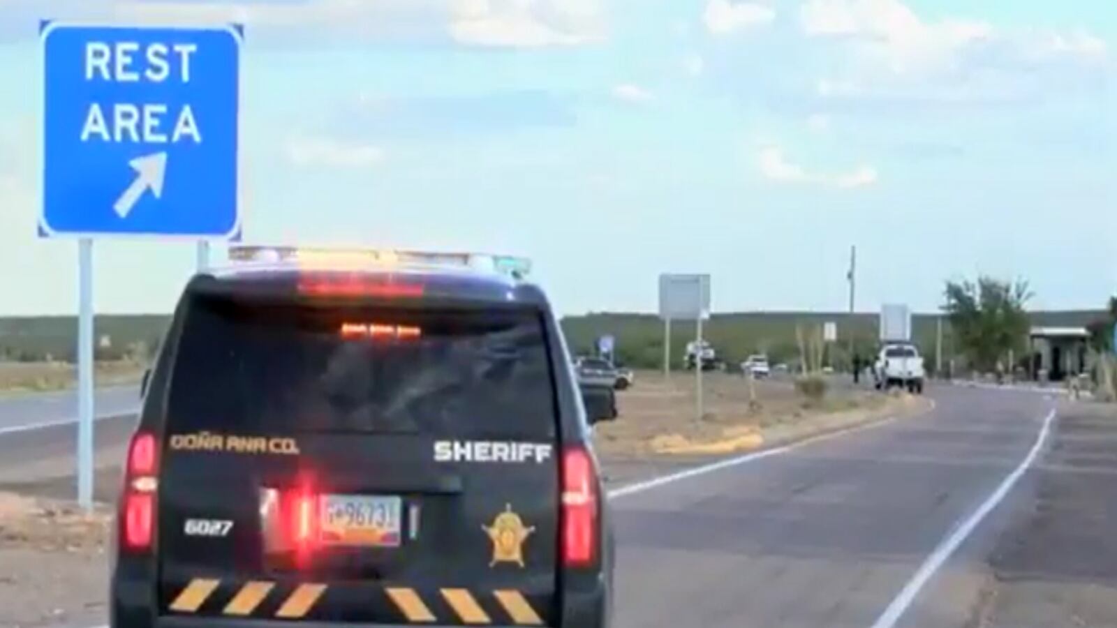 cheats/2016/08/13/nm-cop-fatally-shot-during-traffic-stop/160813-newmexico-cop-cheat_e2v43p