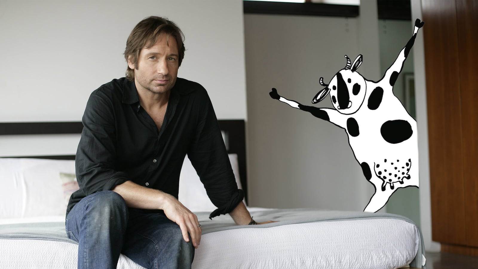 articles/2015/02/12/david-duchovny-makes-a-moo-point-with-weird-new-cow-novel/150211-oconnor-david-duchovny-tease_lrfoqm