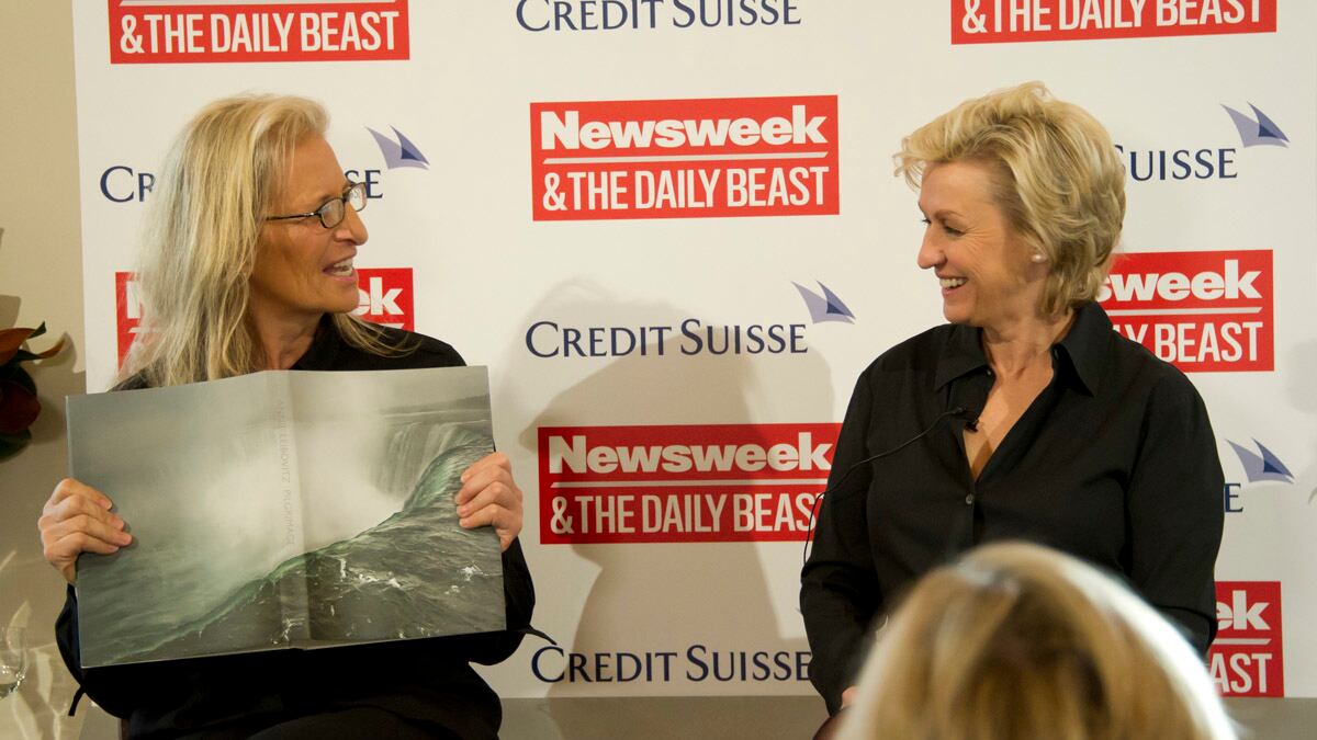 articles/2011/12/12/annie-leibovitz-and-tina-brown-on-pilgrimage-photography-and-vanity-fair/leibovitz-brown-conversation-cutruzzula_qkgcga