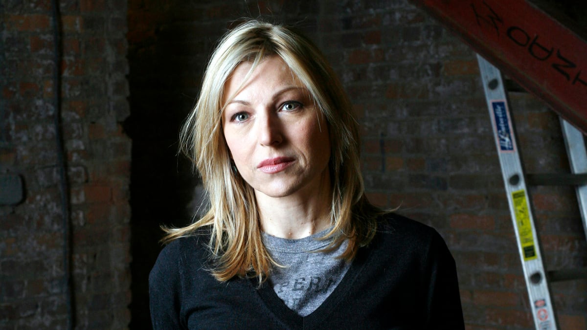 articles/2011/06/15/tatum-o-neal-opens-up-on-dating-michael-jackson-child-stars-her-new-show-on-own/tatum-oneal-book-stern-tease_swmf8n