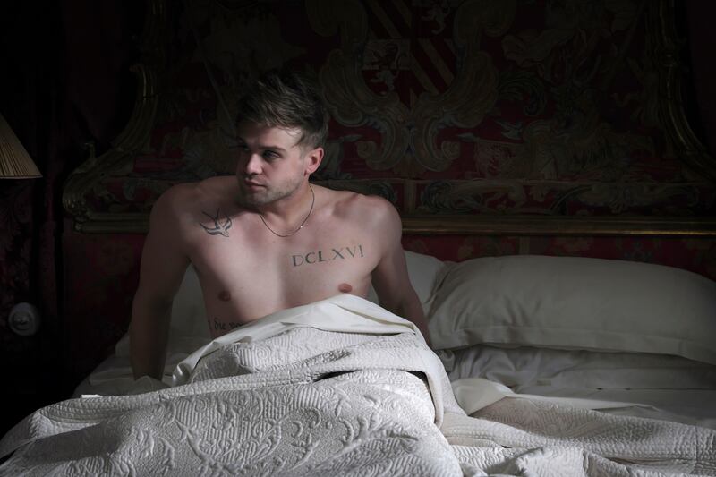 221214-gossip-girl-incest-embed-03_z8xmgj