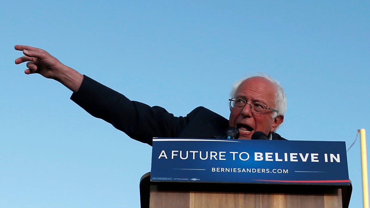 cheats/2016/05/24/sanders-dnc-convention-may-be-messy/160524-bernie-sanders-cheat_o4ukge