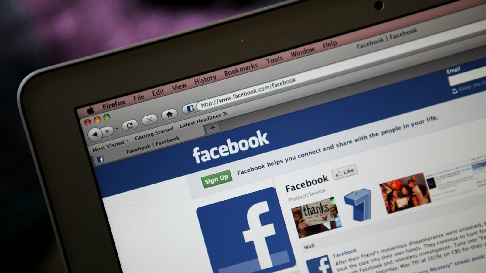 cheats/2013/06/19/facebook-adds-pictures-to-comments/facebook-hashtag-cheat_ya8erq