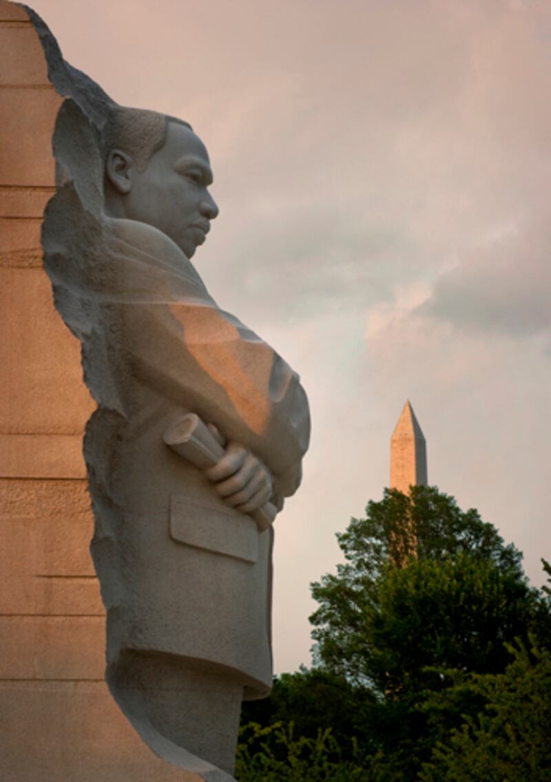 galleries/2011/08/22/martin-luther-king-jr-memorial-and-other-washington-d-c-monuments/mlk-memorial-side-washington-monuments-photos-gopnik_pvtexe
