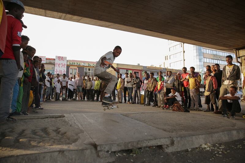 galleries/2015/06/06/the-skate-punks-of-ethiopia-photos/150605-ethiopia-skate4_sa96mw