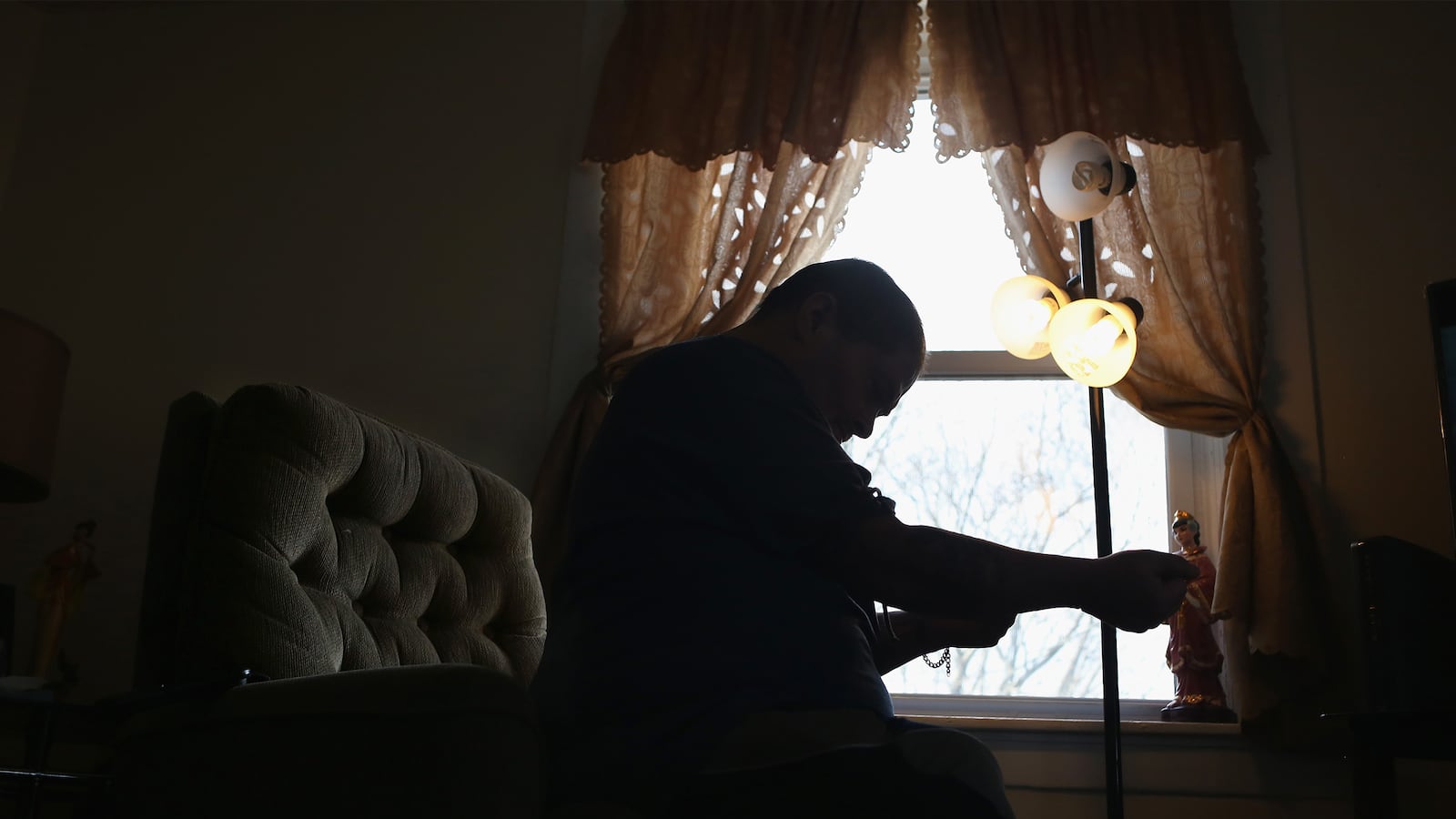 articles/2016/05/09/why-drug-rehab-is-outdated-expensive-and-deadly/160508-moraff-heroin-rehab-tease_ecgmfo