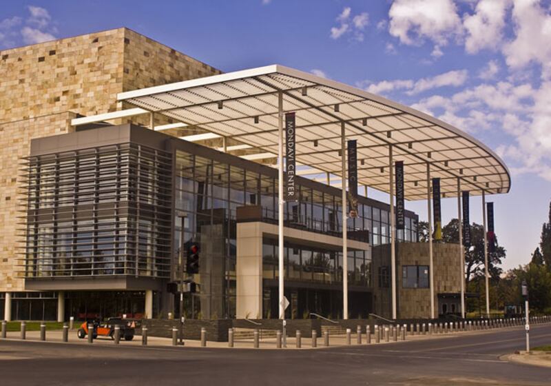 galleries/2009/12/05/smartest-college-towns/smartest-college-towns---davis_nrkdk5