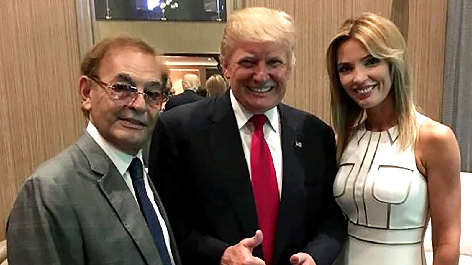 articles/2017/04/09/driven-desperate-by-war-odessa-s-women-look-to-model-s-cinderella-story/170409-nemtsova-Oleksandra-Nikolayenko-tease_c7bk3y