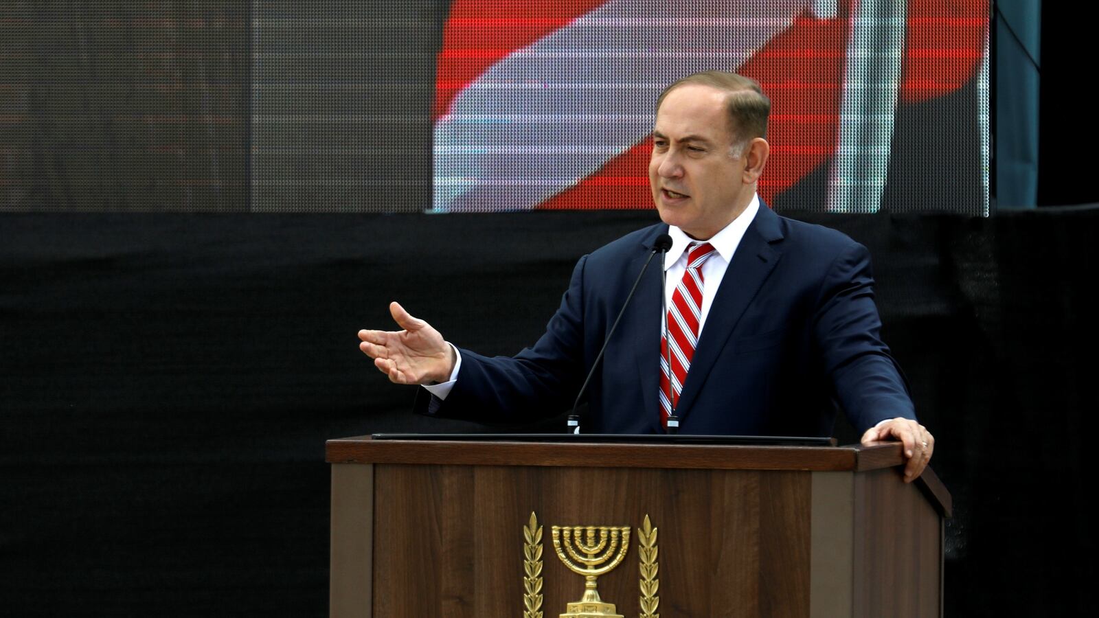 cheats/2017/04/07/netanyahu-supports-u-s-strikes-on-syria/170406-netanyahu-supports-strikes-syria-cheat_cuufa3