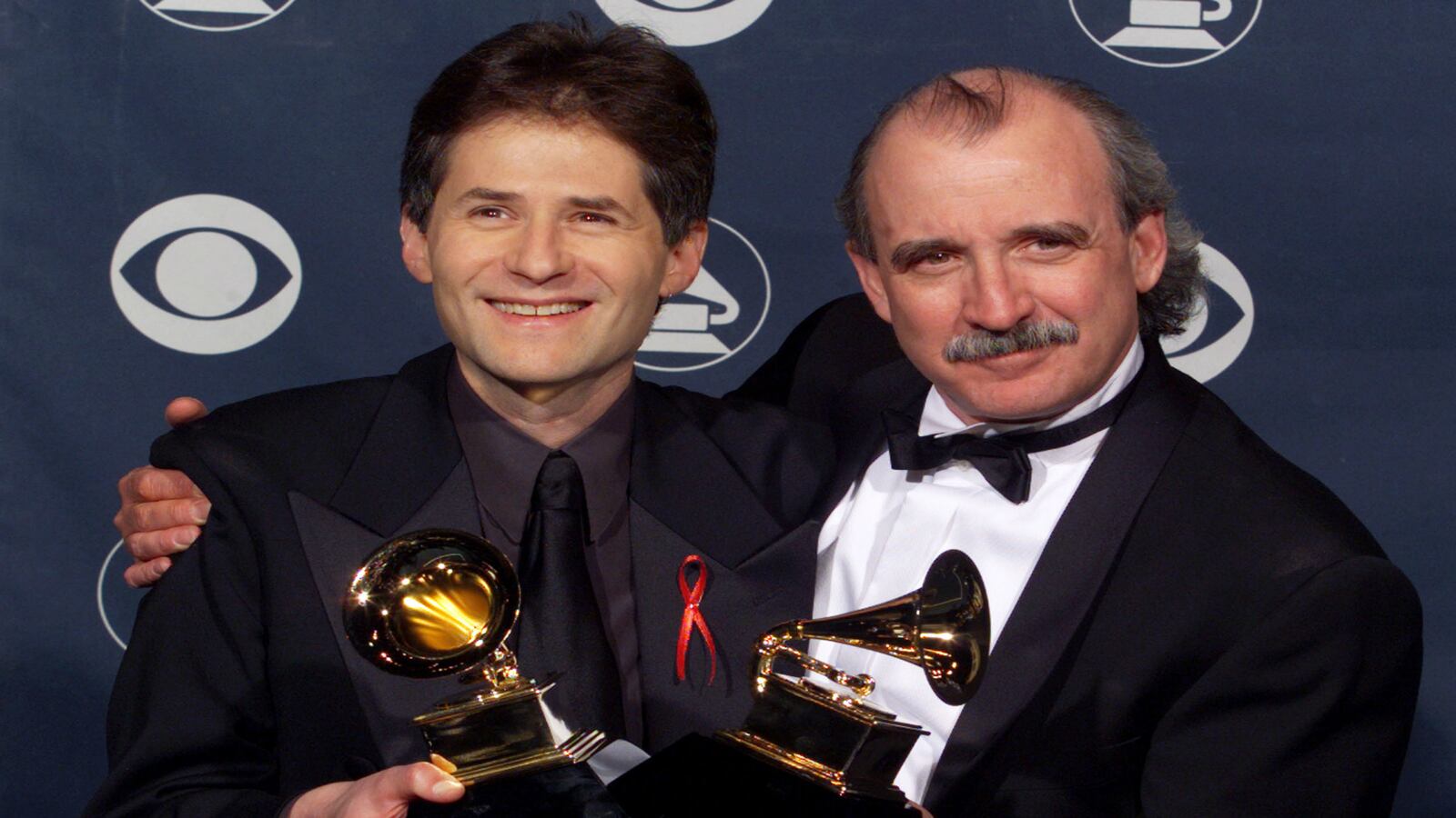 cheats/2015/06/22/titanic-composer-missing-in-plane-crash/150622-james-horner-plane-crash-cheat_wvgnqe