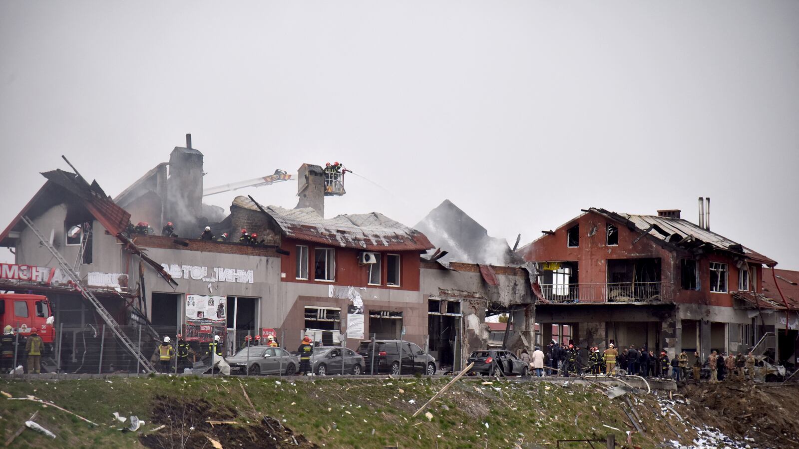 2022-04-18T102151Z_1053469932_RC2MPT9S341V_RTRMADP_3_UKRAINE-CRISIS_jcjcbd