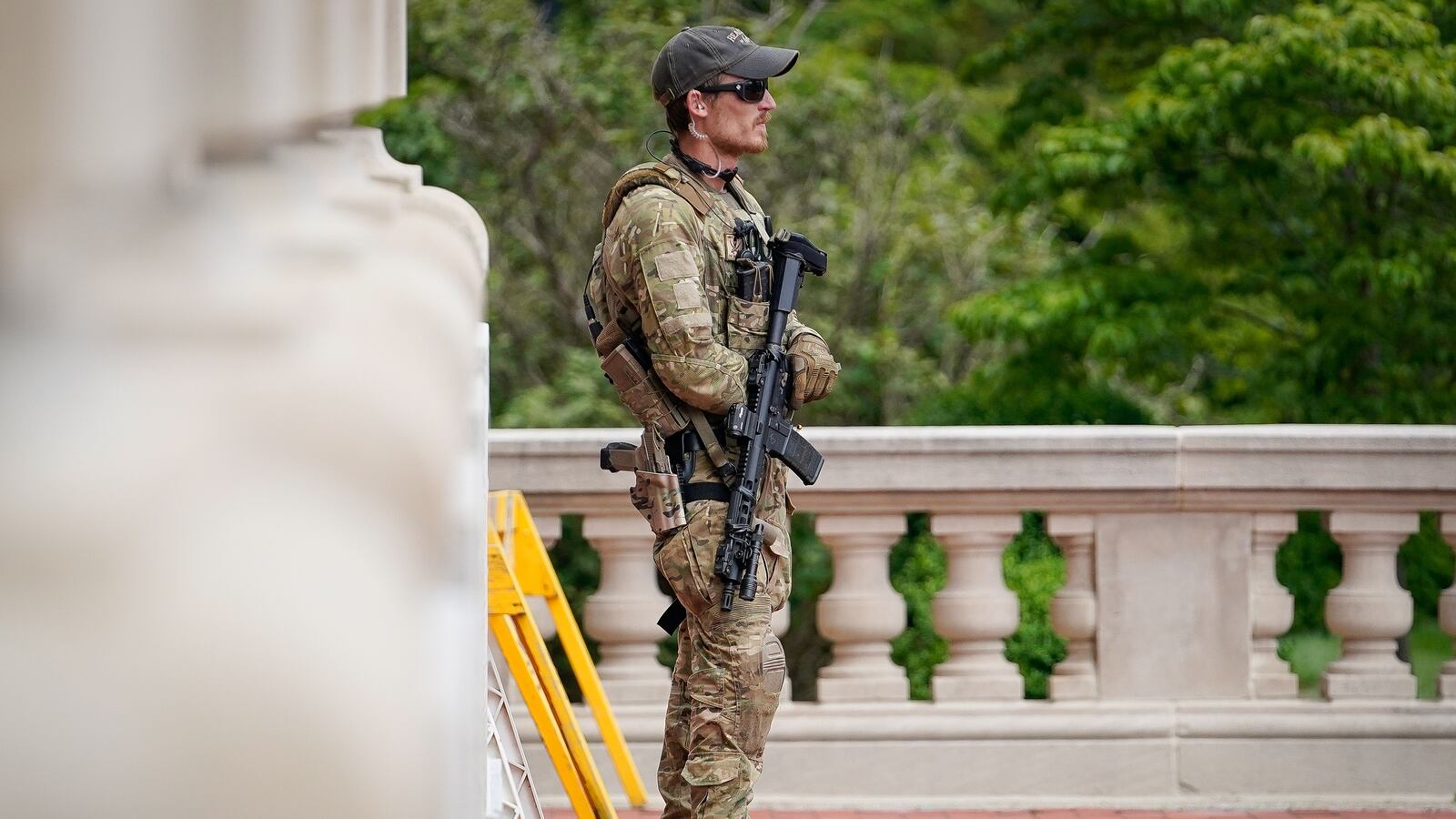 2020-05-24T000000Z_1489952445_RC29VG9230VN_RTRMADP_3_USA-GUNS_uipb7n