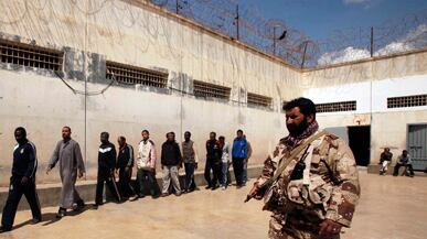 articles/2011/03/24/inside-a-libyan-rebel-prison-camp/babak-libya-prison-camp_168934_vu8l7r