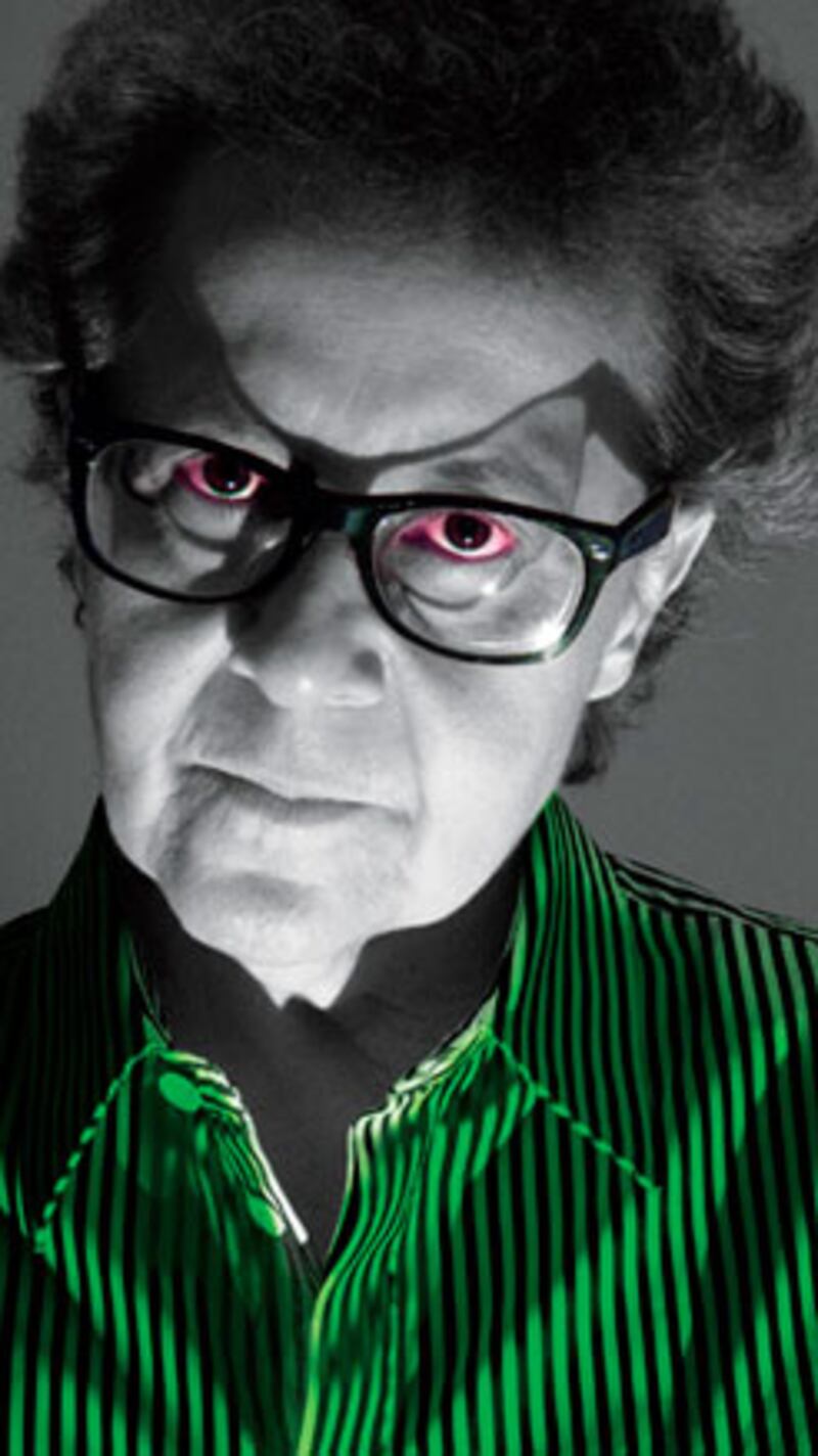 galleries/2010/11/08/vip-portrait-show/samaras-poses---7_ohjewr