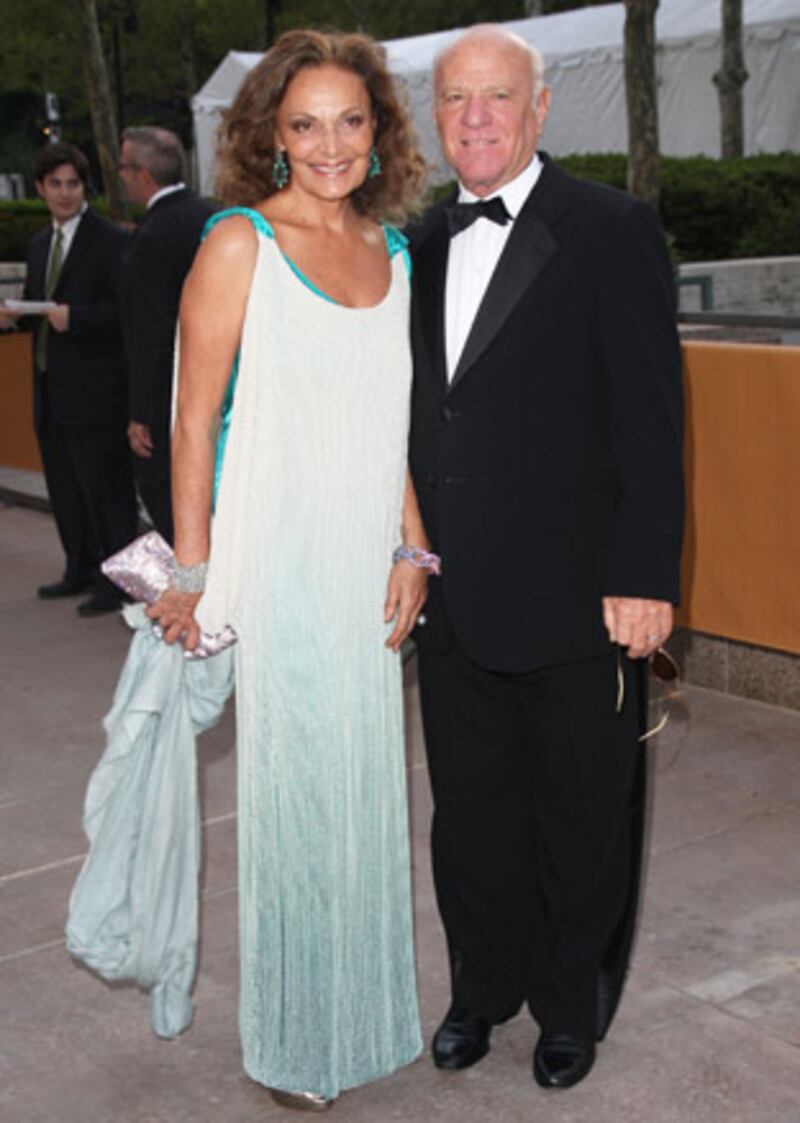 galleries/2009/09/22/tosca-at-the-metropolitan-opera/red-carpet-opera-10_jitsls
