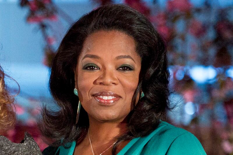 articles/2012/06/03/oprah-s-book-club-by-the-numbers/oprah-book-club-tease_ojgw96
