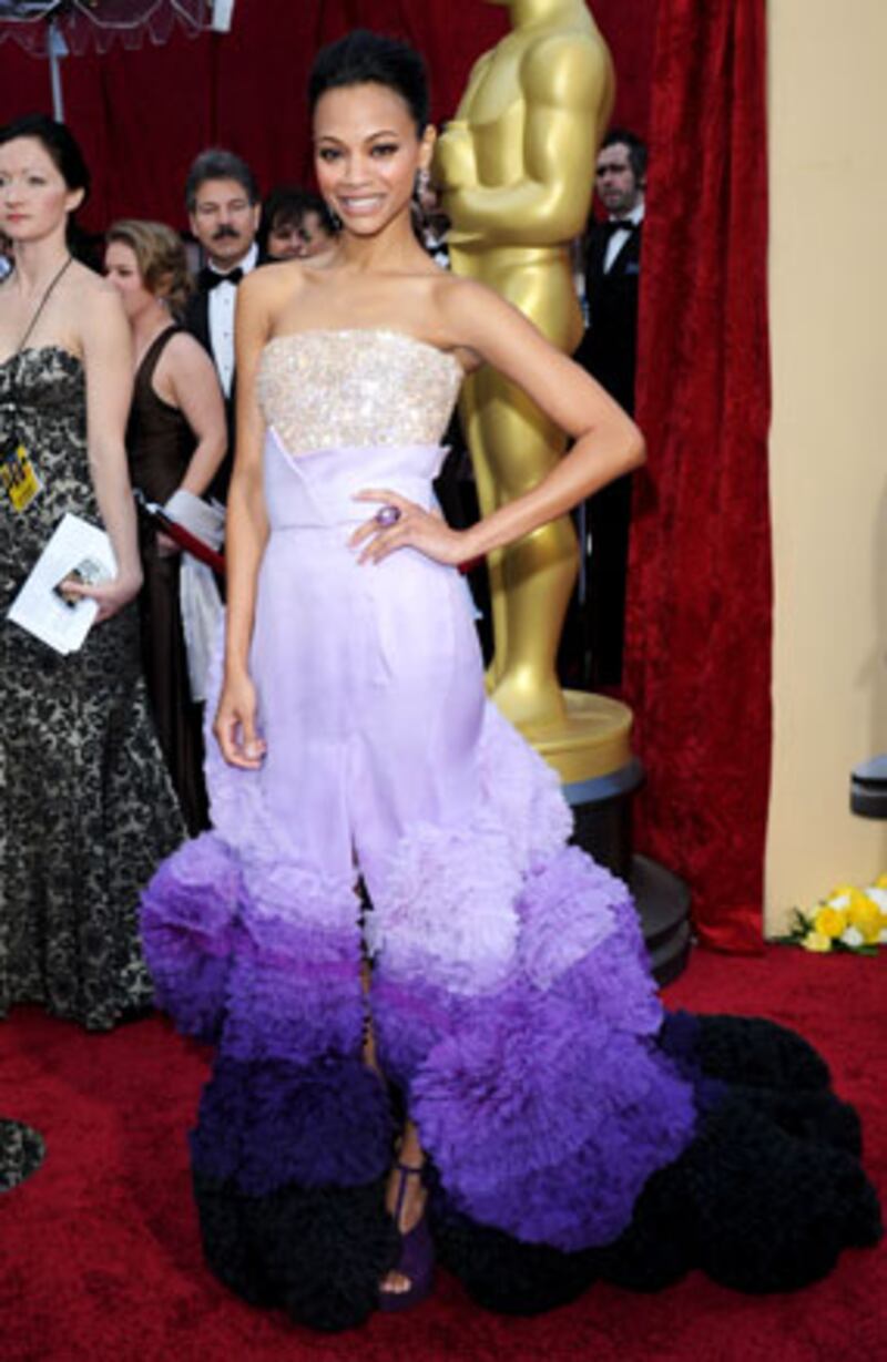 galleries/2010/03/07/oscar-arrivals-and-parties/oscar-arrivals---saldana_b3vu53