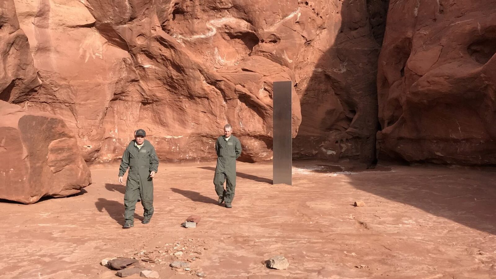 2020-11-24T165550Z_2101135110_RC2S9K9H3ZPM_RTRMADP_3_USA-MONOLITH_txclie