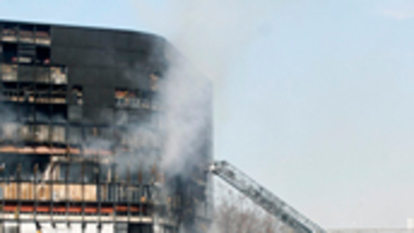articles/2010/02/19/the-problem-with-joseph-stack/siegel-austin-plane-crash_83000_dee0dv