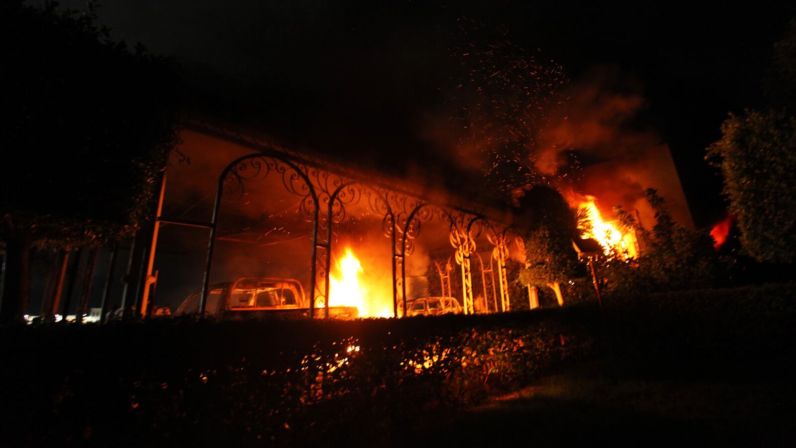 171030-benghazi-perp-cheat_yv8ohi