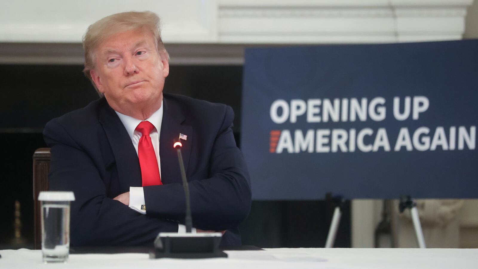 2020-05-29T000000Z_380038384_RC2MYG9NPV0N_RTRMADP_3_HEALTH-CORONAVIRUS-USA_z0hqfz