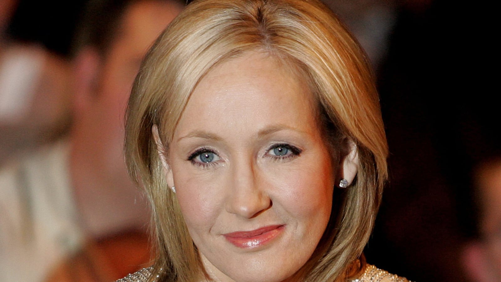 cheats/2013/07/18/j-k-rowling-leak-revealed/120927-newsbeast_iukmnz