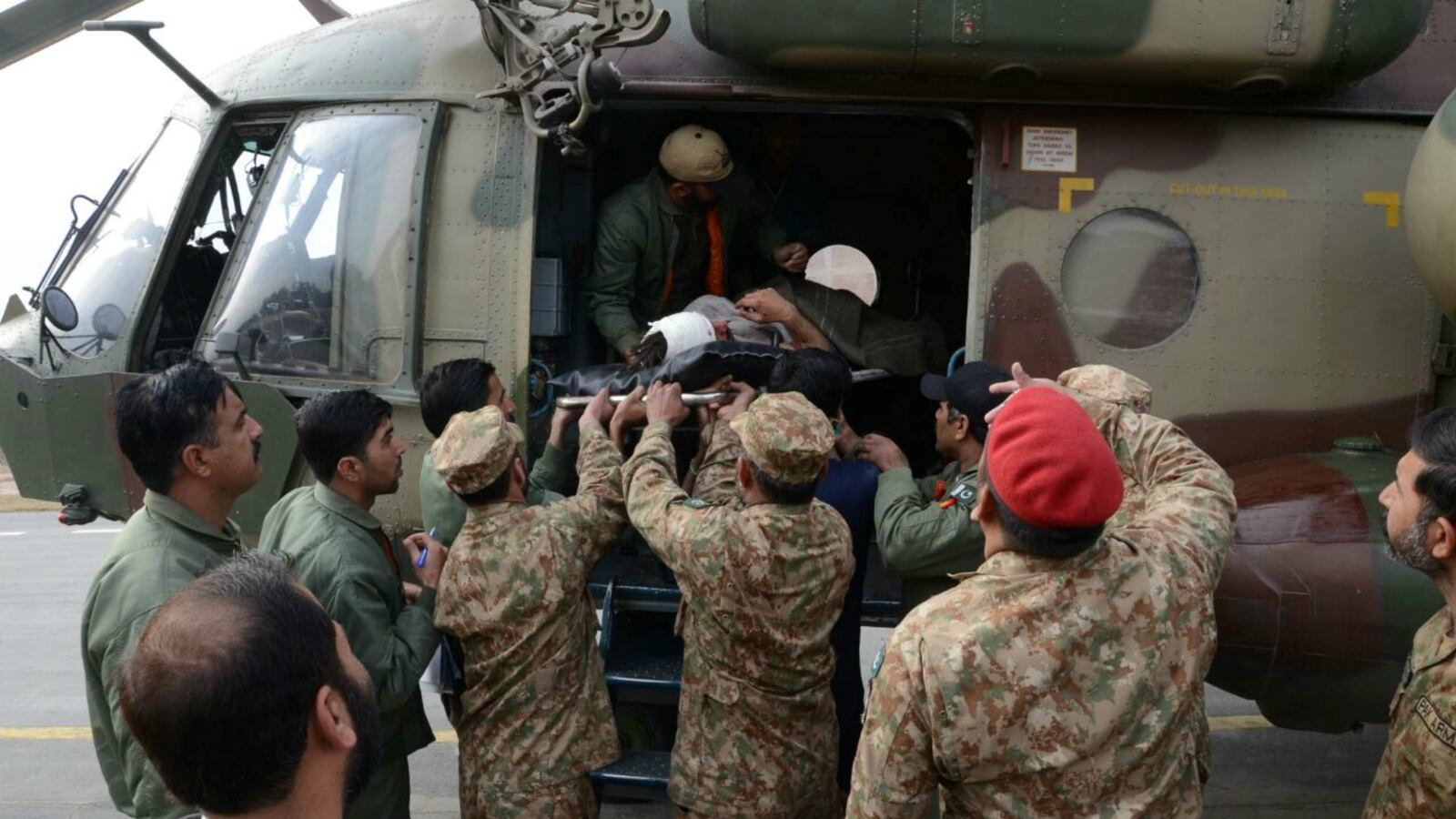 cheats/2017/01/21/20-killed-in-pakistan-bombing/170121-pakistan-market-bombing-cheat_ezupts