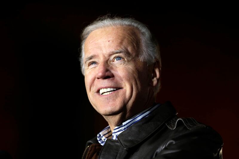 articles/2012/11/20/happy-birthday-joe-biden-gift-ideas-for-the-vice-president/cottle-biden-bday-tease_qgelwa