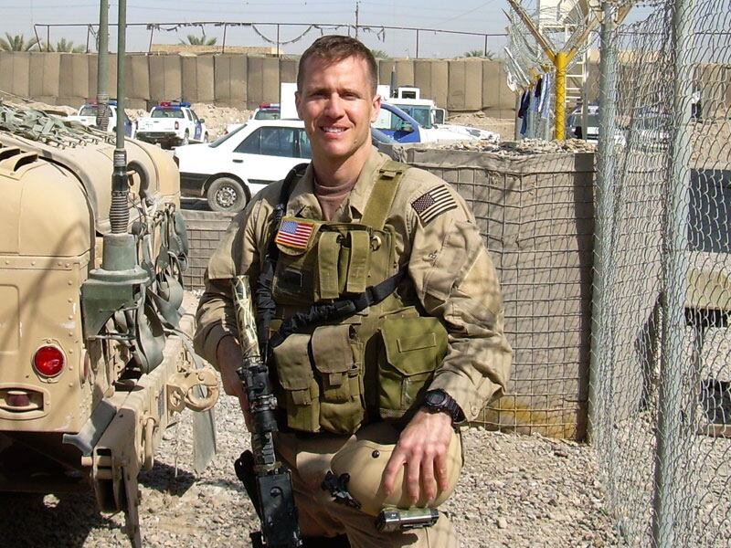 articles/2012/08/14/partner-the-mission-continues/hero-mission-greitens-in-iraq_u6jaws