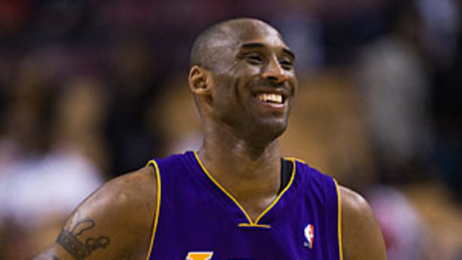 cheats/2011/04/13/kobe-bryant-fined-for-homophobic-slur/kobe-bryant_ob2fmh
