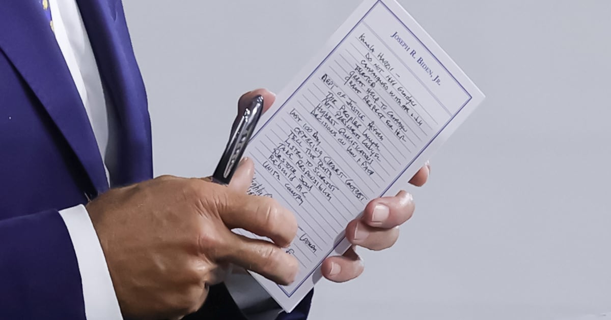 Biden Accidentally Reveals Handwritten Notes on Potential Running Mate ...