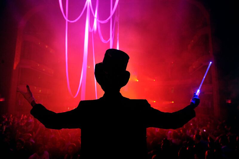 galleries/2012/02/25/axwell-presents-cosmic-opera-extrasensory-dance-event-at-hammerstein-ballroom-new-york/cosmic-opera-02_mflosa