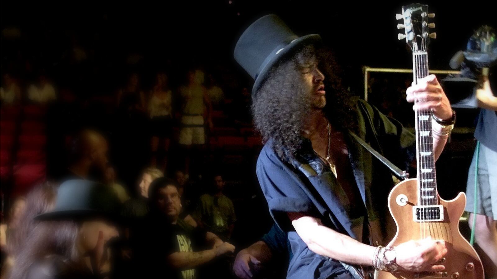 cheats/2015/12/31/guns-n-roses-and-lcd-soundsystem-confirm-reunions/151231-gnr-lcd-cheat_oqhypl