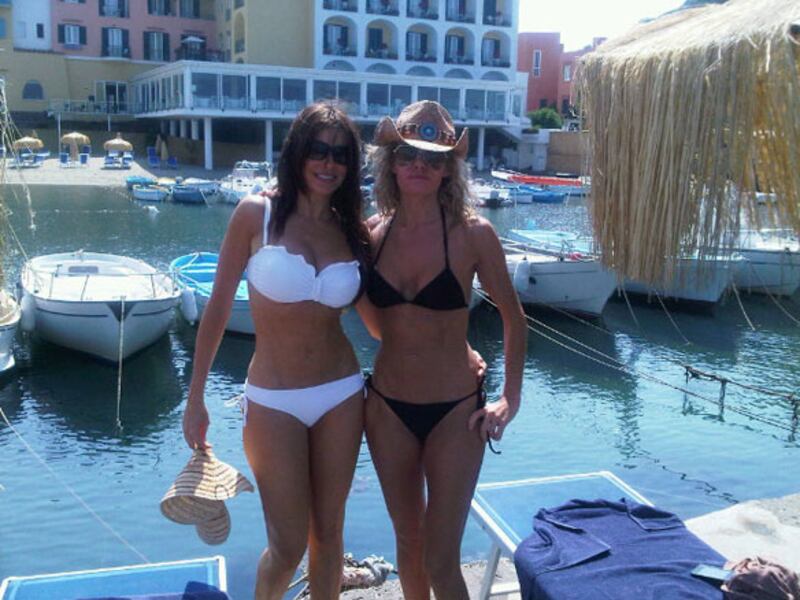 galleries/2010/07/14/best-celebrity-twit-pics/twitpi714---vergara_v6xld0