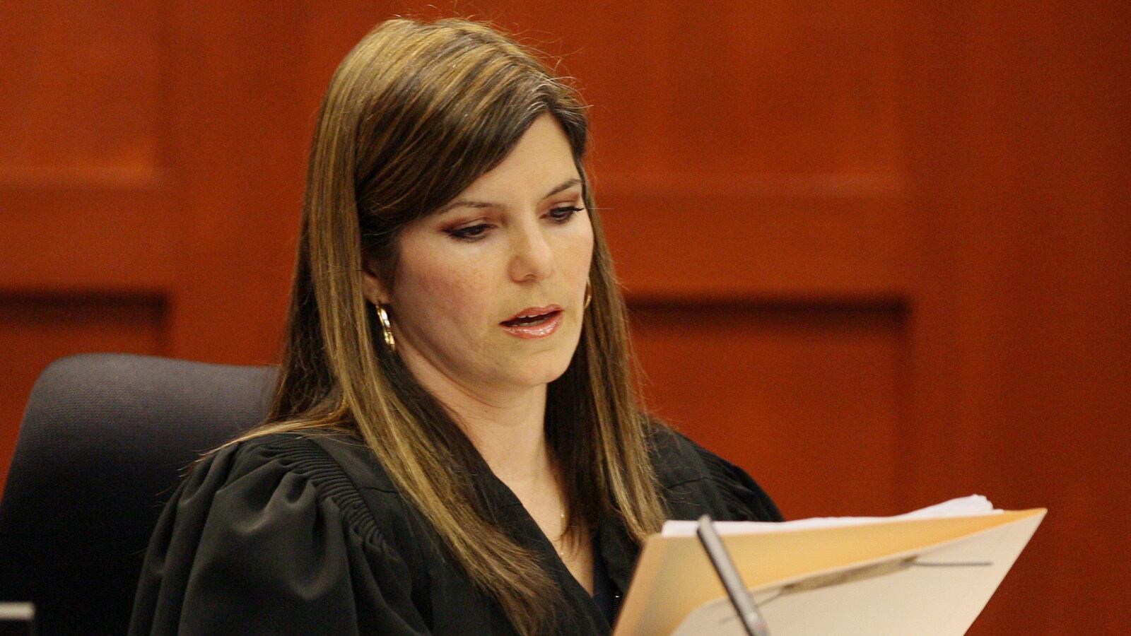 cheats/2012/04/19/judge-quits-trayvon-case/trayvon-trial-recuse-judge-cheat_txkv5d