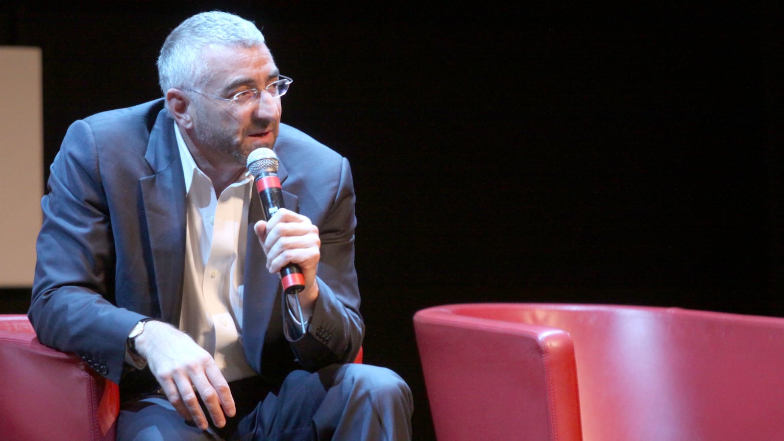 A photo of Duane Baughman speaking at the 5th International Rome Film Festival in 2010.