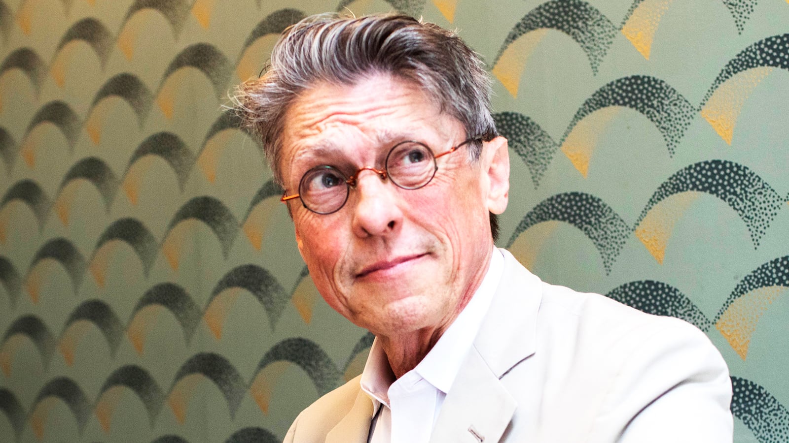 171016-teeman-Scott-Carter-tease_wmdbfw