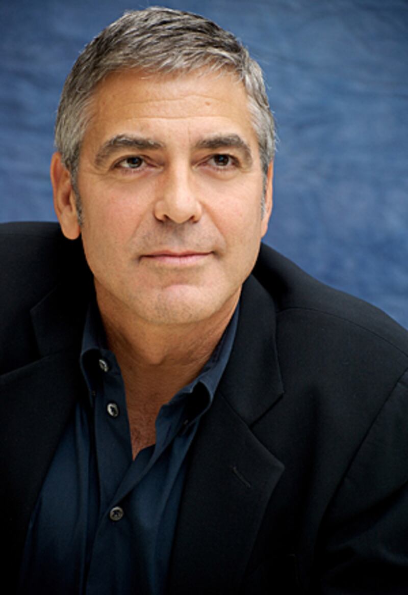 galleries/2010/10/11/celebs-not-on-facebook/not-on-facebook---clooney_hr03jw