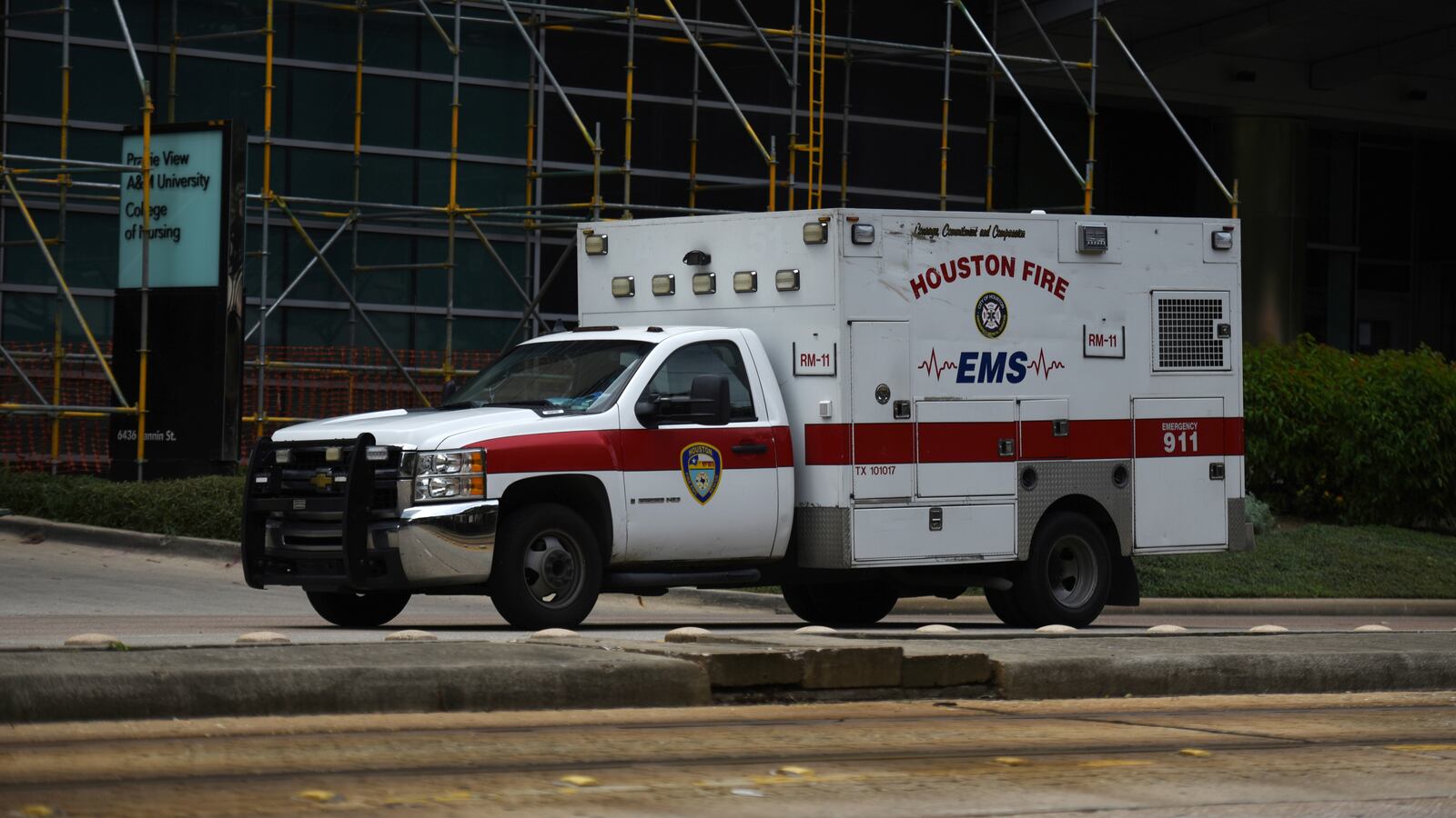 2020-06-28T000000Z_725363515_RC2LIH9VMW7L_RTRMADP_3_HEALTH-CORONAVIRUS-CASES_gnwshi