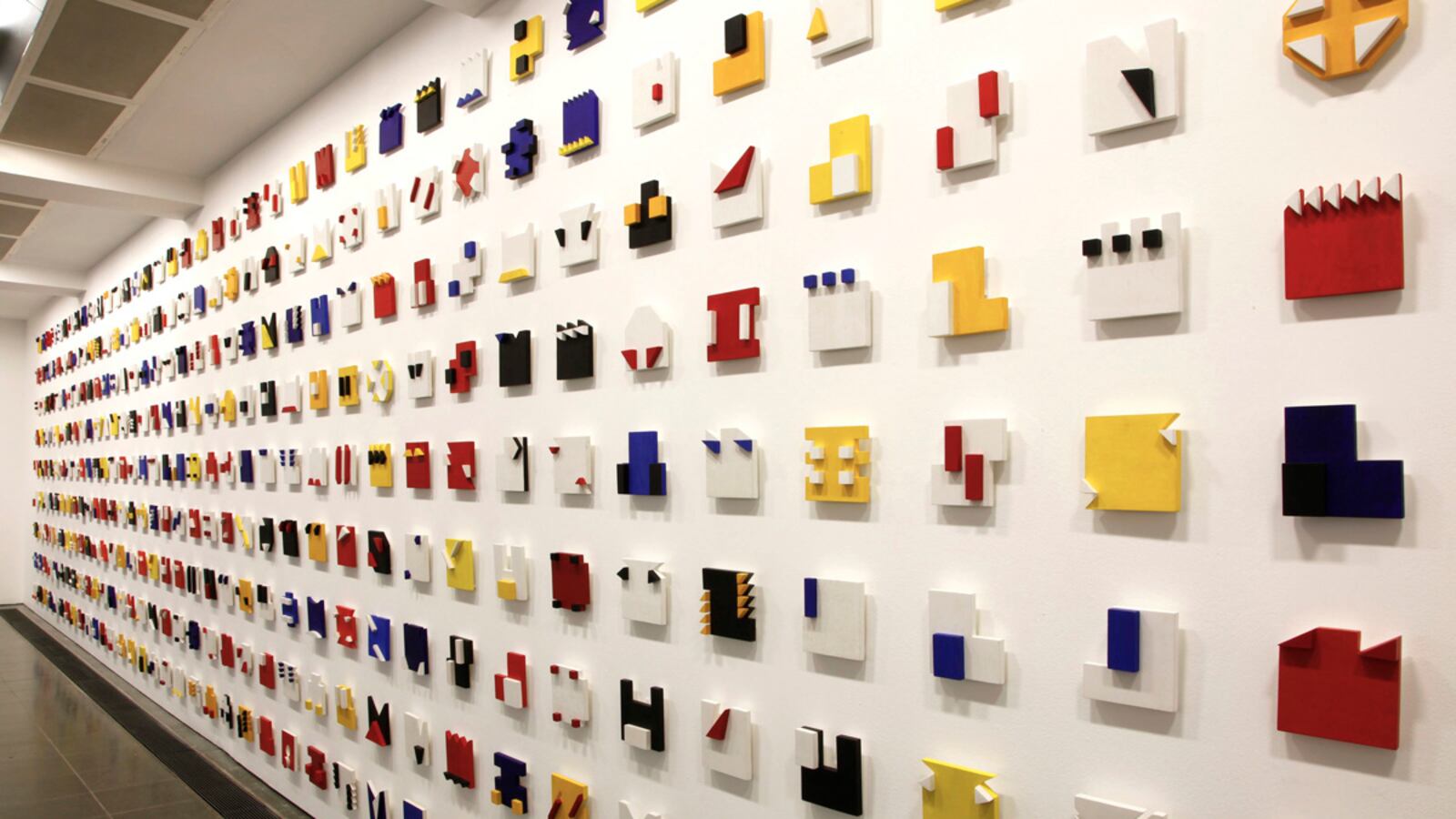 articles/2012/02/18/lygia-pape-at-the-serpentine-gallery-html/lygia-pape-daily-pic-gopnik_osftl5