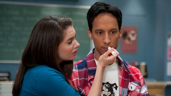 cheats/2012/02/21/nbc-s-community-returns-march-15/community-returns-to-nbc-cheat_b9ygv8