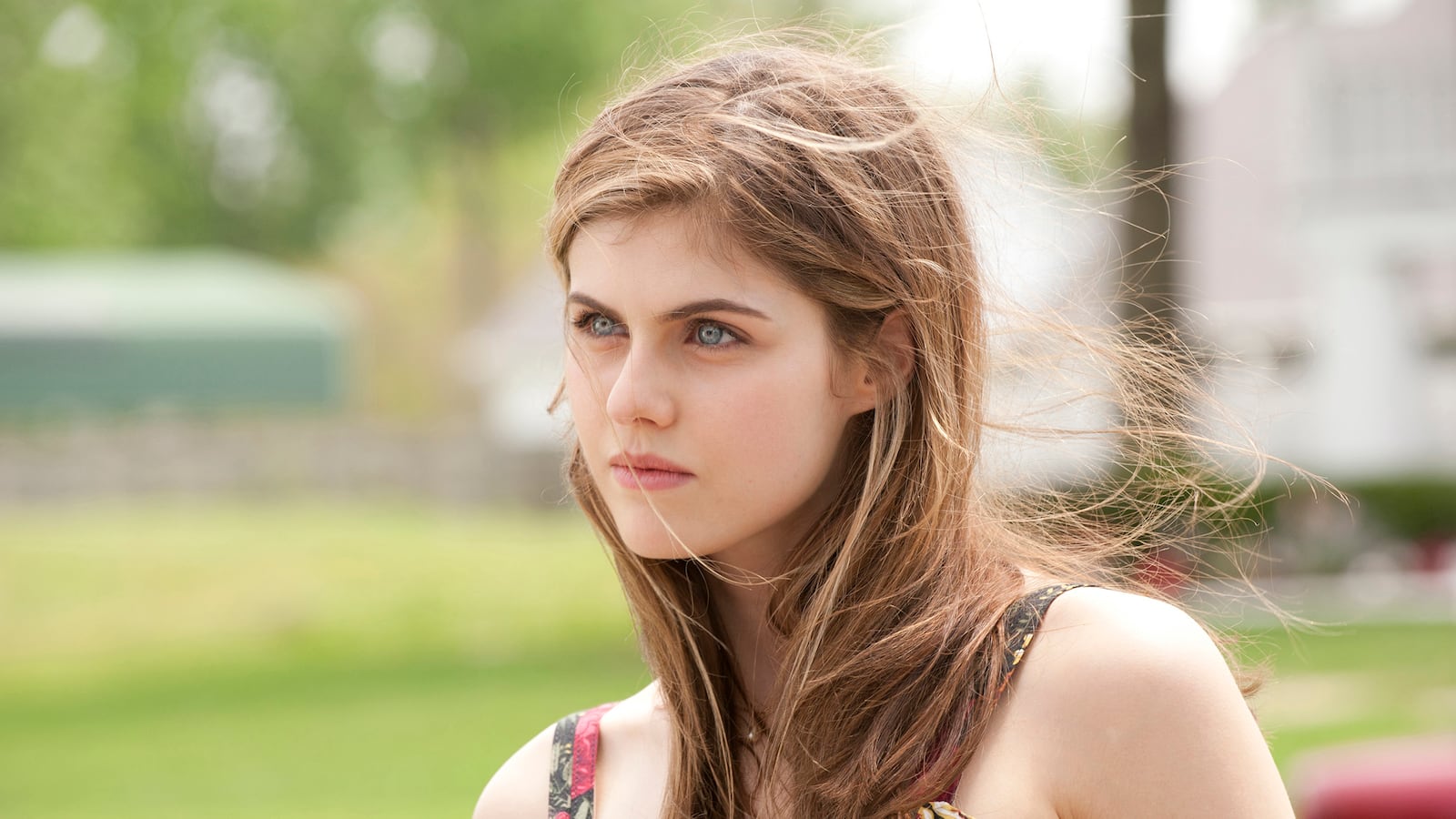 articles/2014/09/05/alexandra-daddario-on-true-detective-s-misogyny-claims-and-her-hollywood-ascent/140904-stern-true-detective-tease_vpoo6i