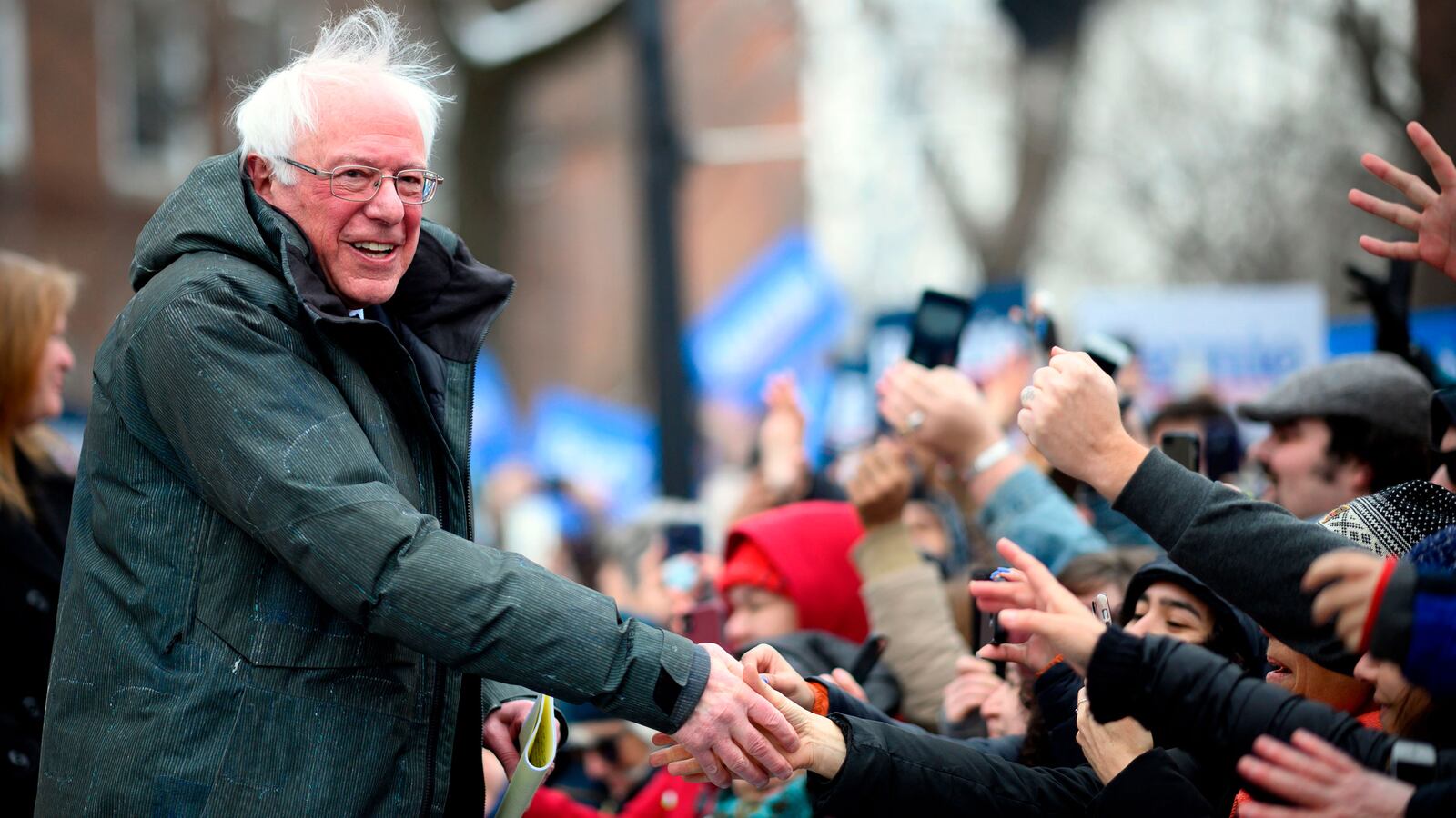 190302-resnick-bernie-sanders-brooklyn-college-hero_spii3o