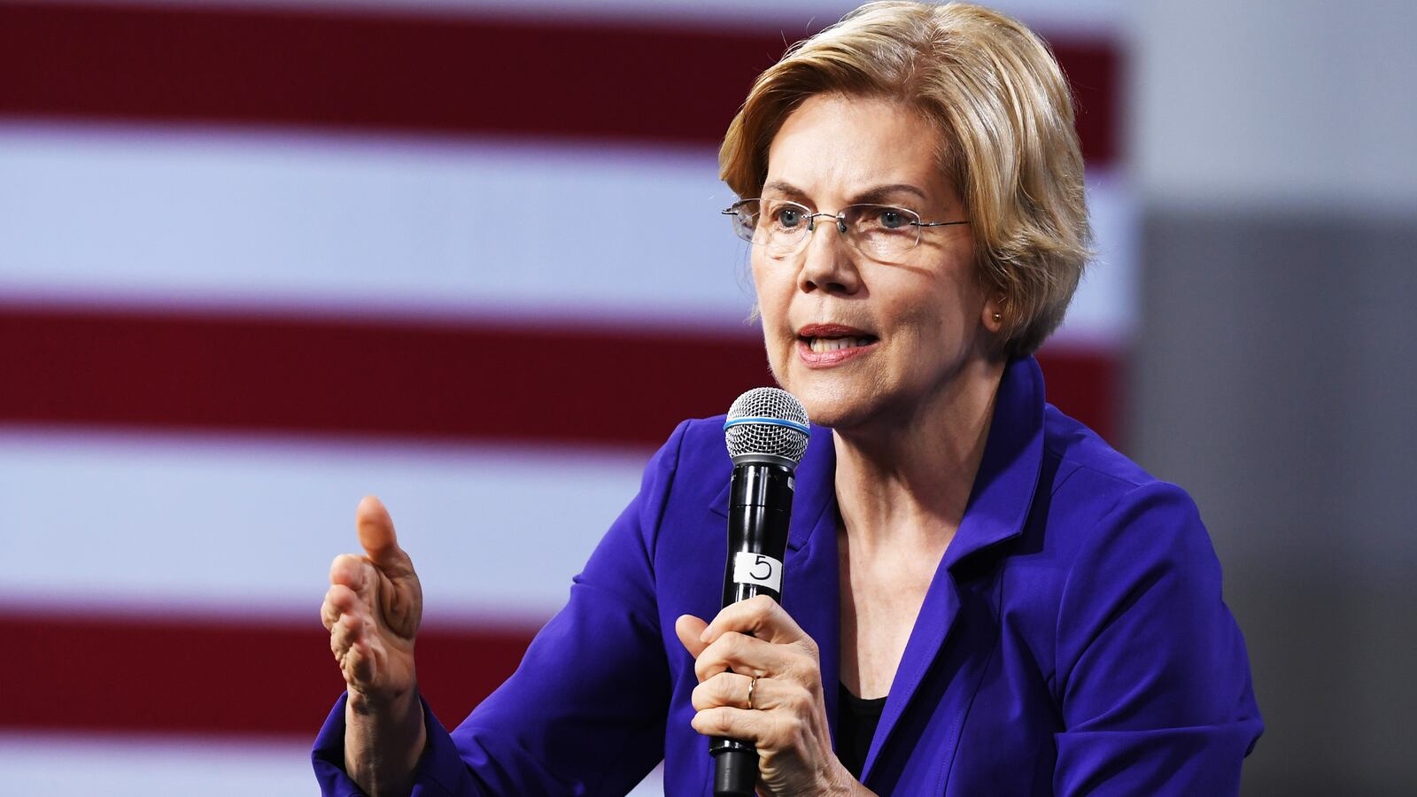 191216-Clift-Thursday_s-debate-Warren_s-last-chance-tease_hszso7