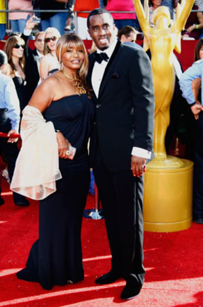 galleries/2010/05/06/celebrity-momma-s-boys/mamas-boys---diddy_felzua